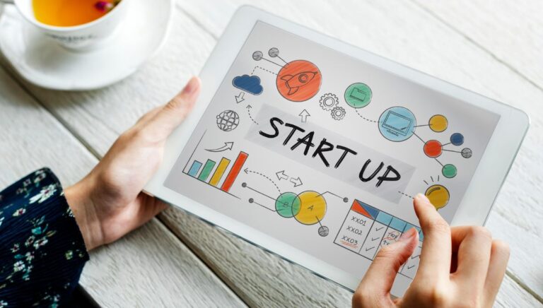 Online Business Startup: The Ultimate Guide to Succeed